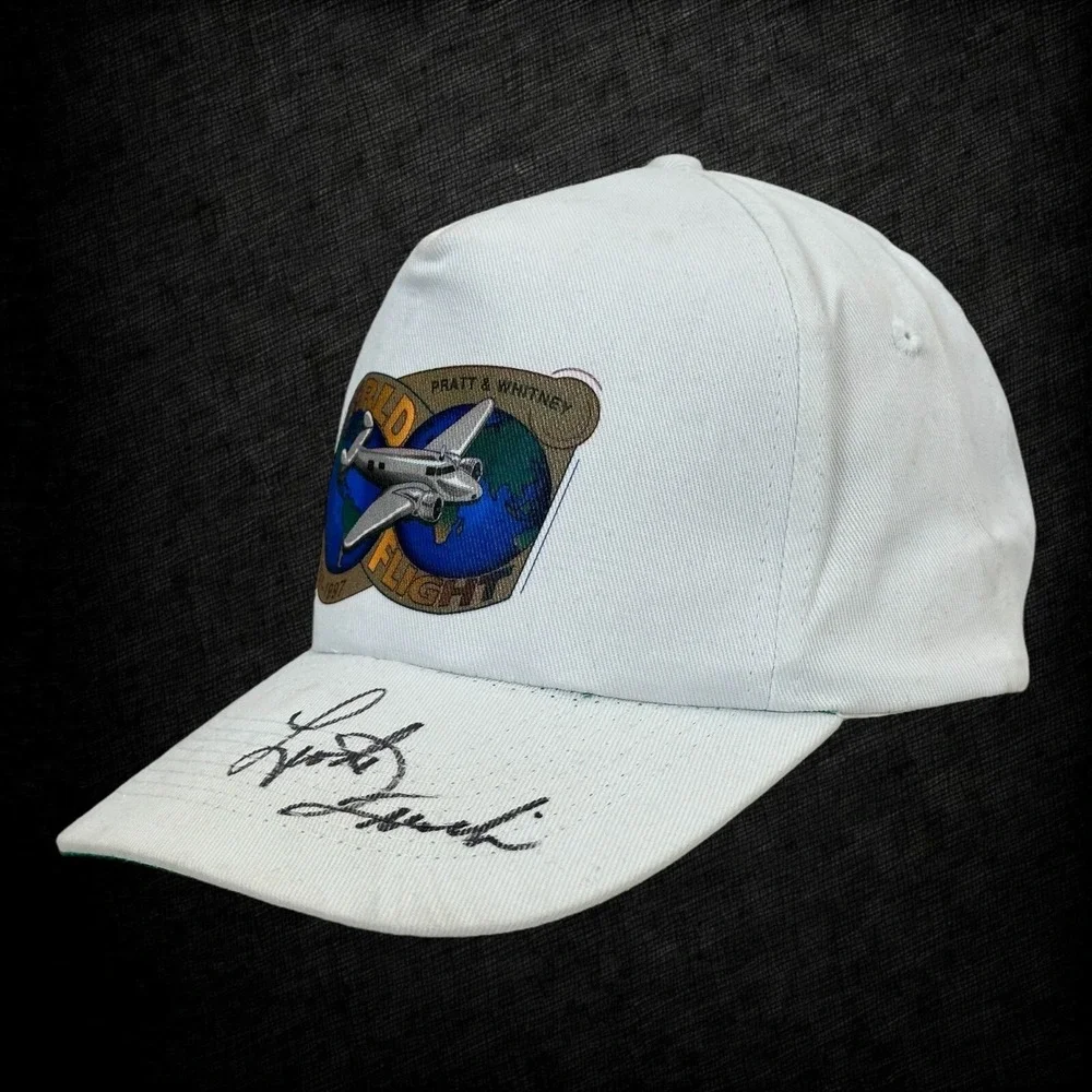 Pilot Linda Finch Autographed‎ Hat Vintage 90s White Snapback Pratt Whitney Cap